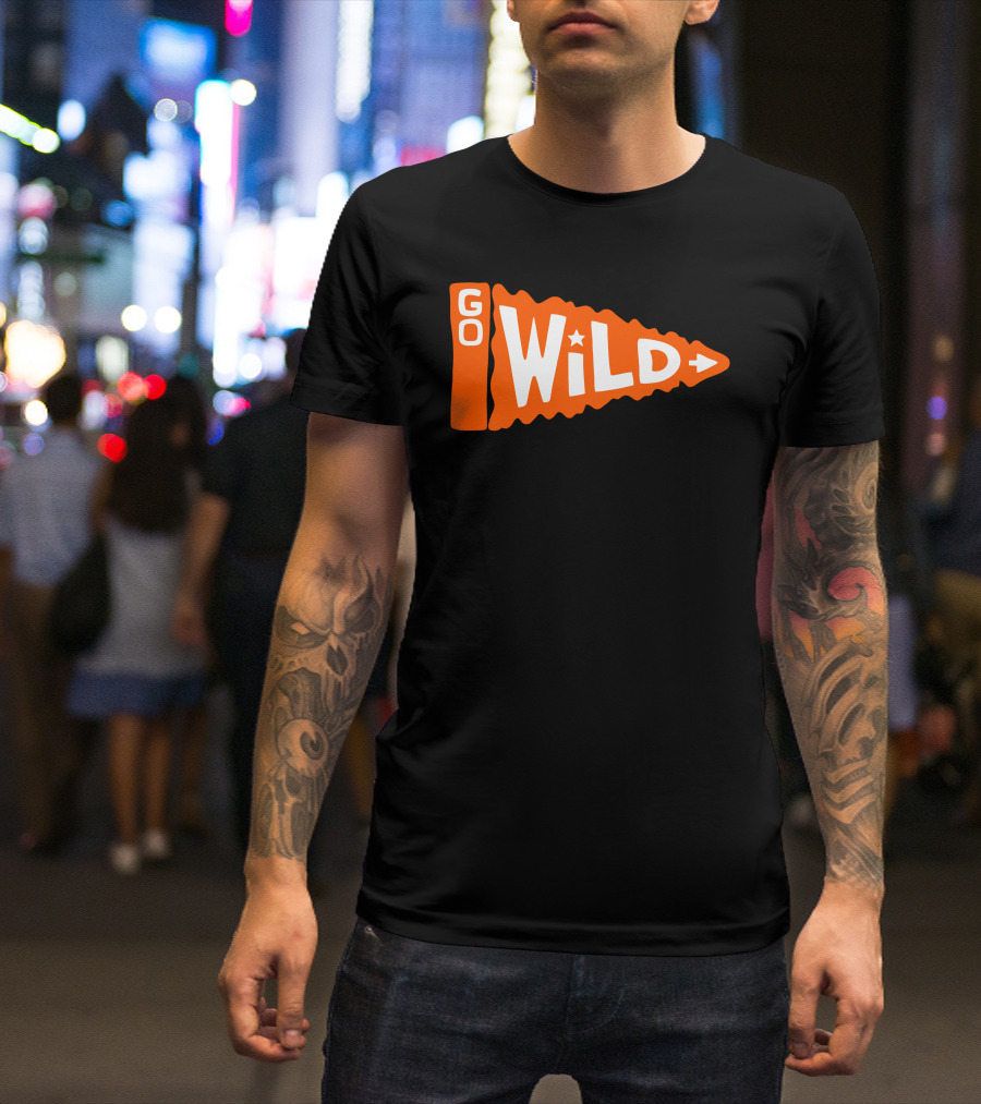 GO WILD Pennant Style Star Theme Retro Text T-Shirt