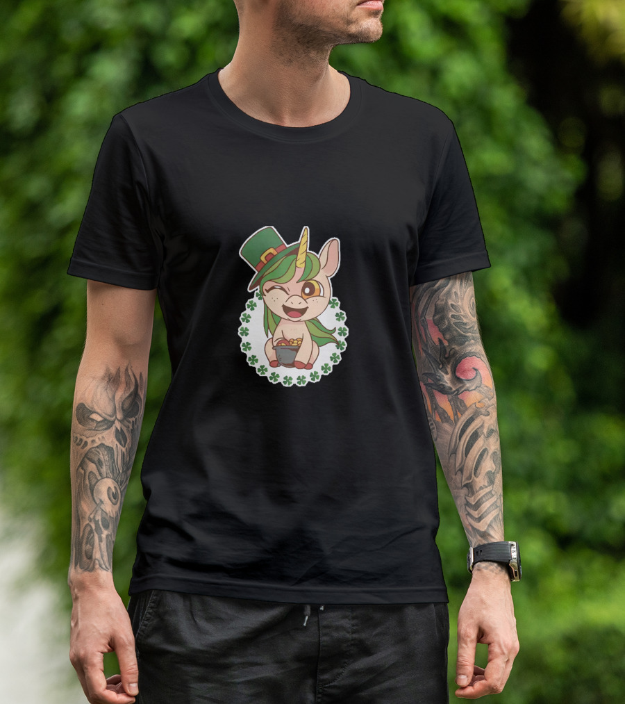 St Patricks Day Unicorn With Leprechaun Hat And Shamrock Border T-Shirt