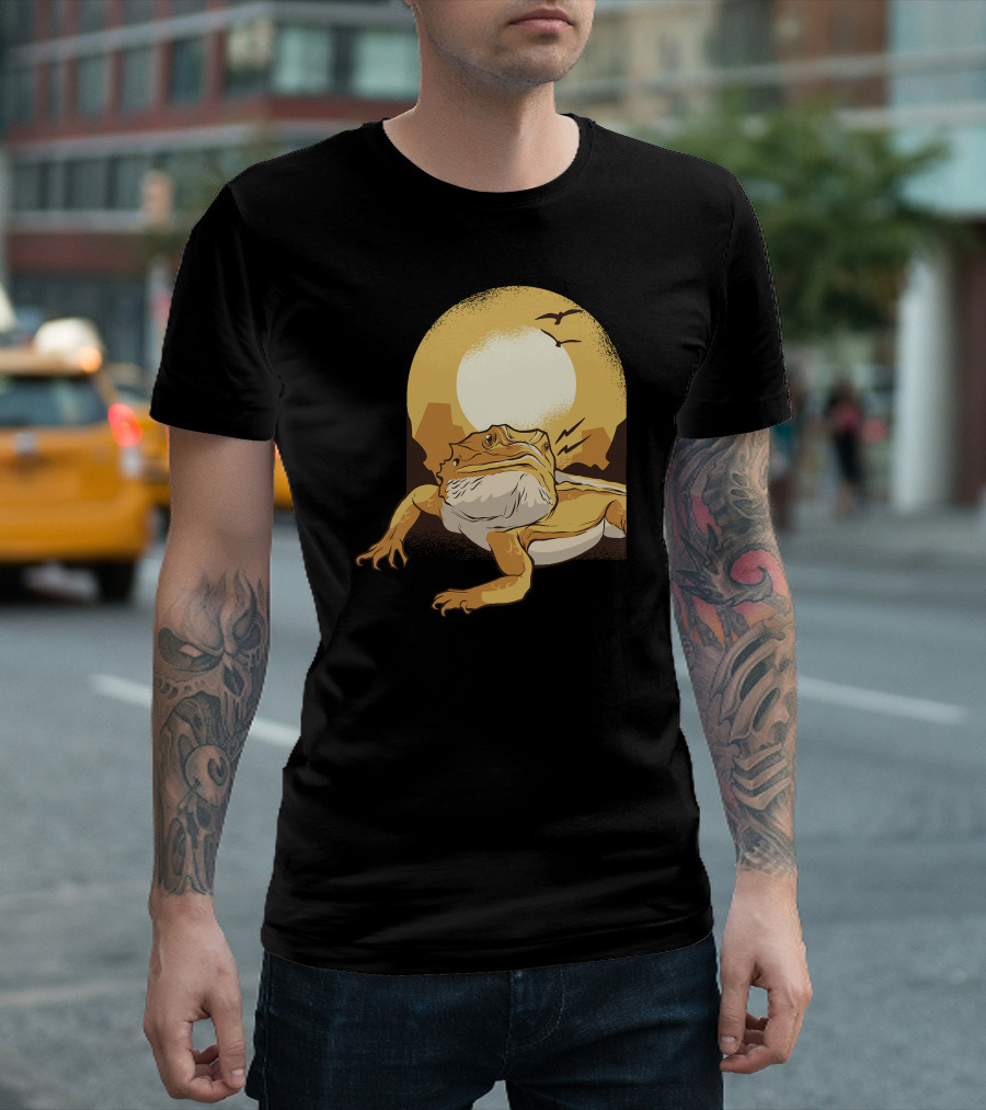 Bearded Dragon Sunset Silhouette With Birds And Mountains T-Shirt