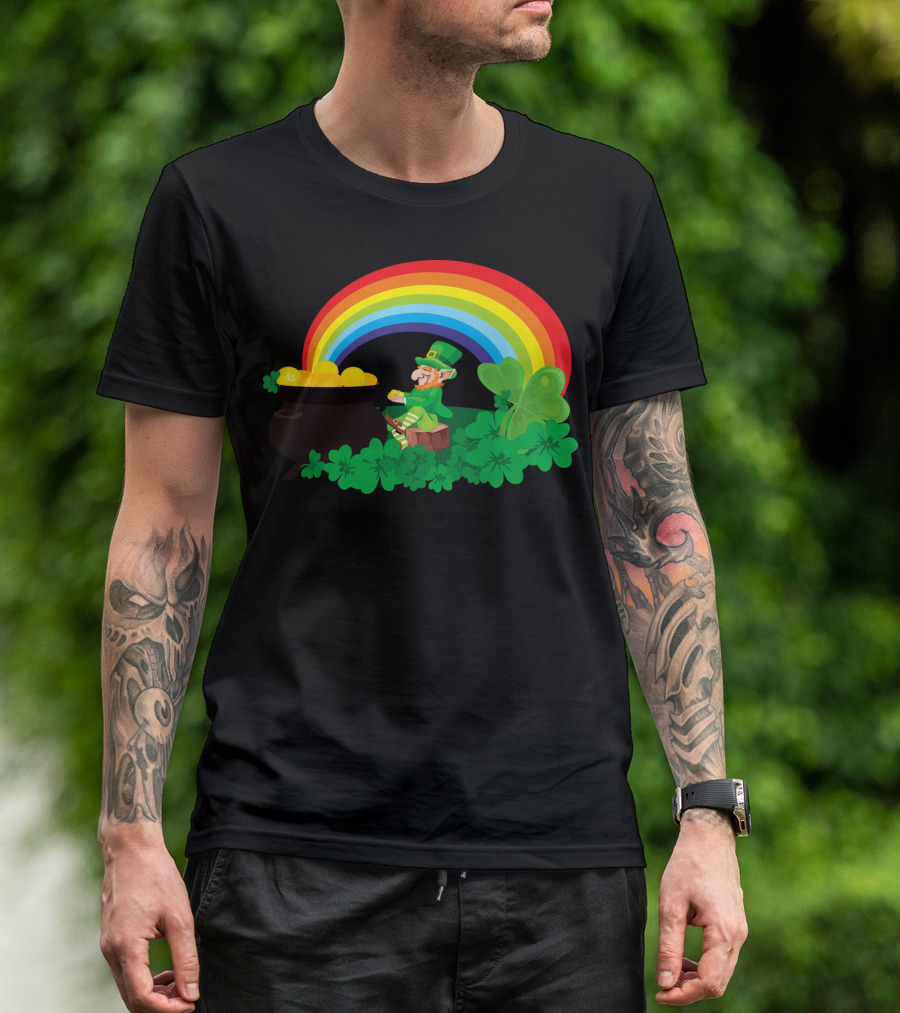 Lucky Leprechaun With Rainbow And Pot Of Gold T-Shirt