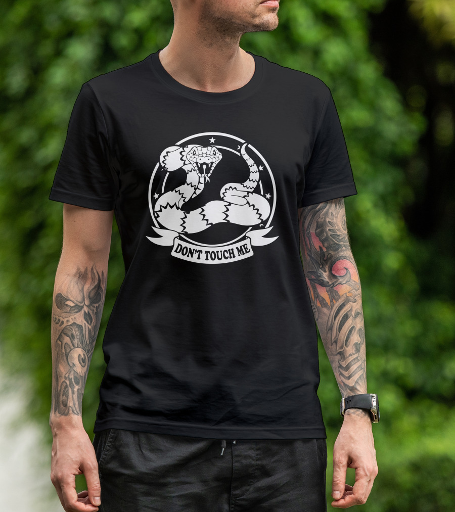 Snake Don't Touch Me Star Circle Emblem T-Shirt