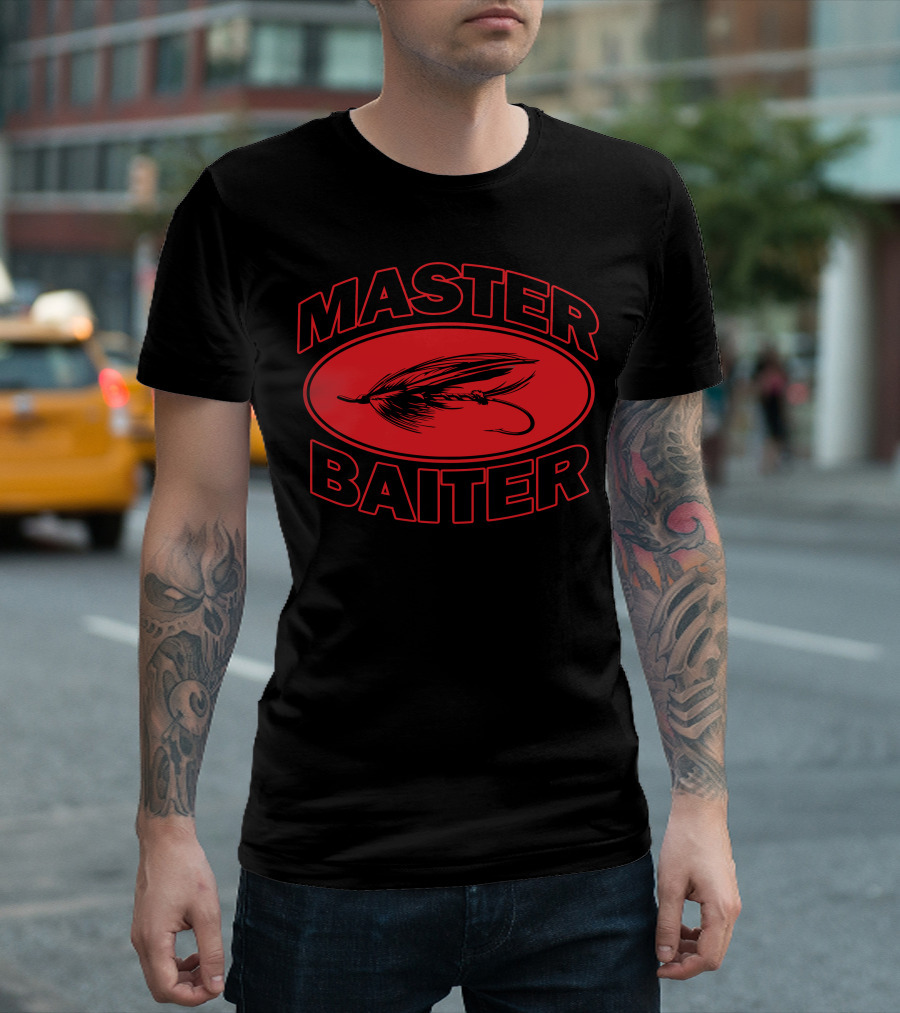 MASTER BAITER FLY FISHING OVAL RED T-Shirt