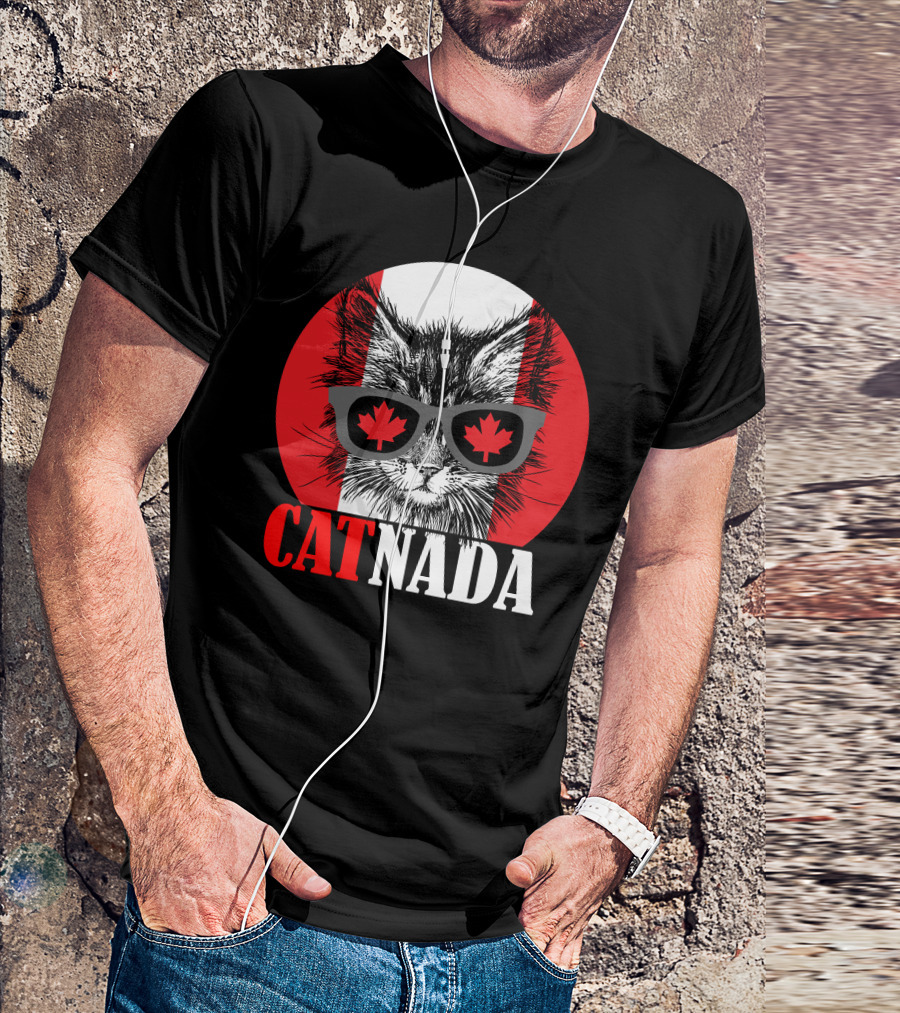 Catnada Canada Cat Maple Leaf Sunglasses T-Shirt