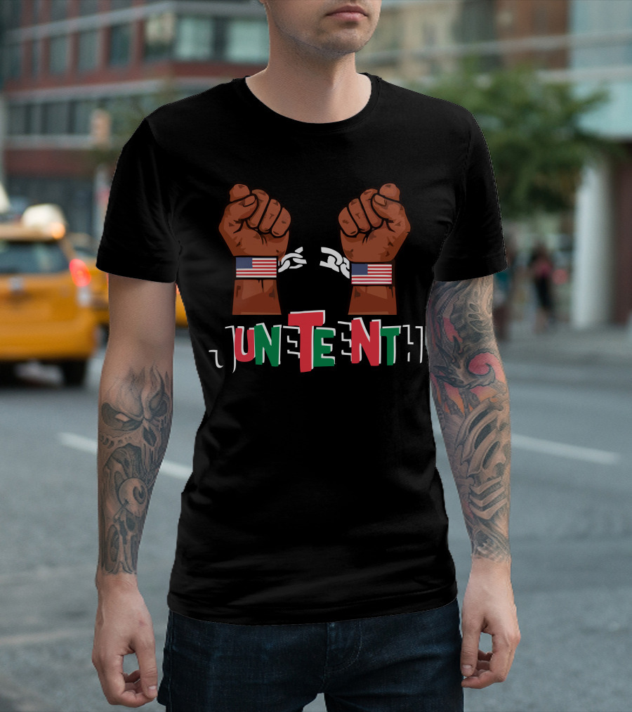 Juneteenth 19Th Fists with Broken Chains and Flag Wristbands T-Shirt