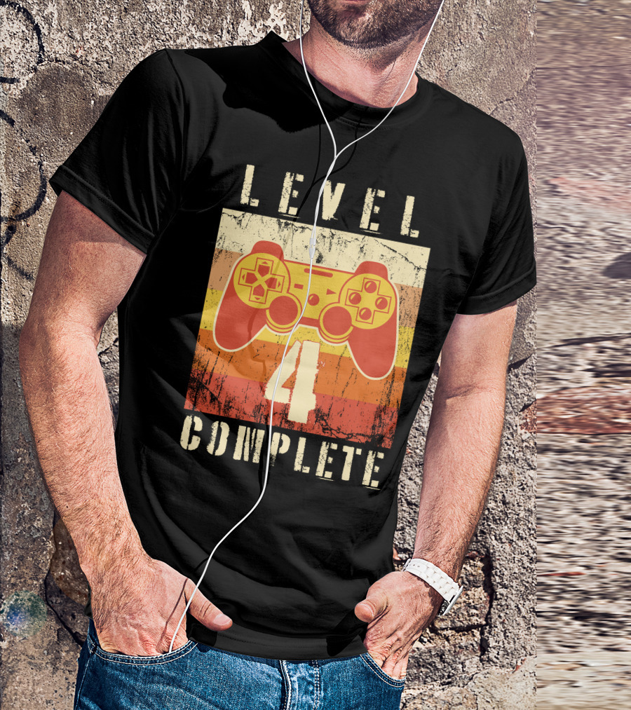 Level 4 Complete Retro Controller T-Shirt