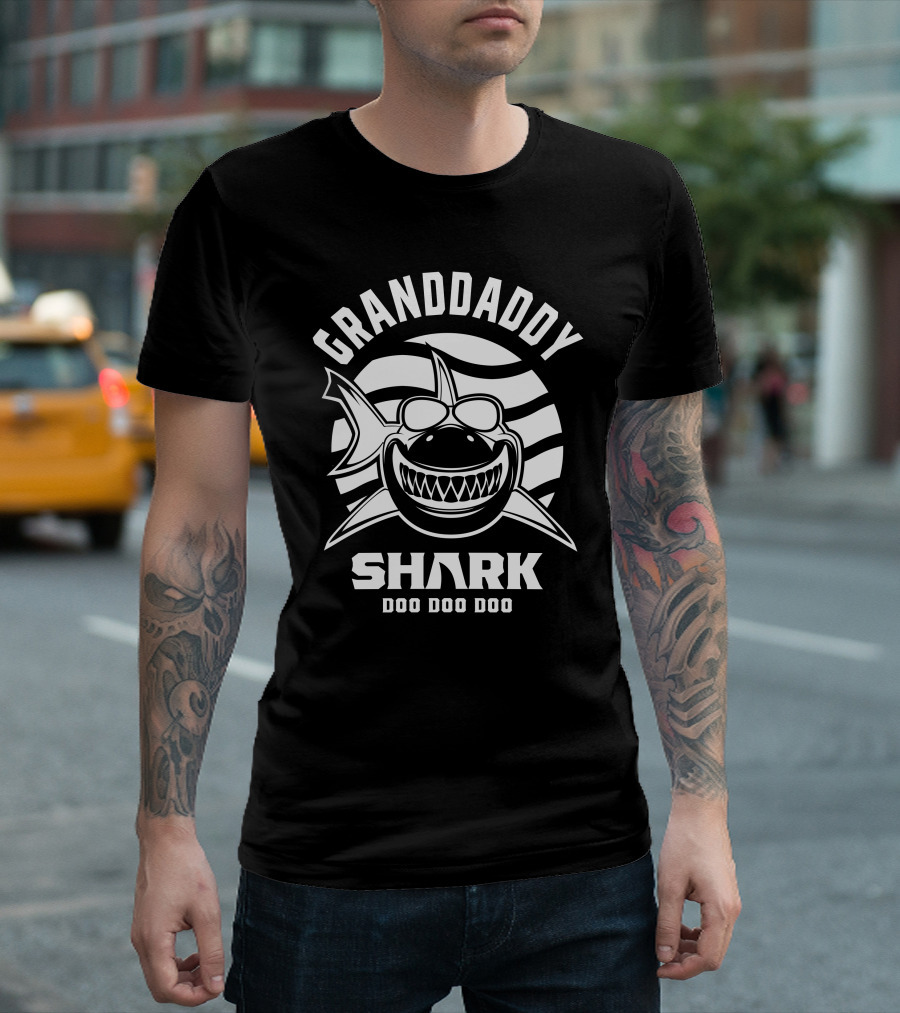 Granddaddy Shark Doo Doo Doo Mens Grandpa T-Shirt
