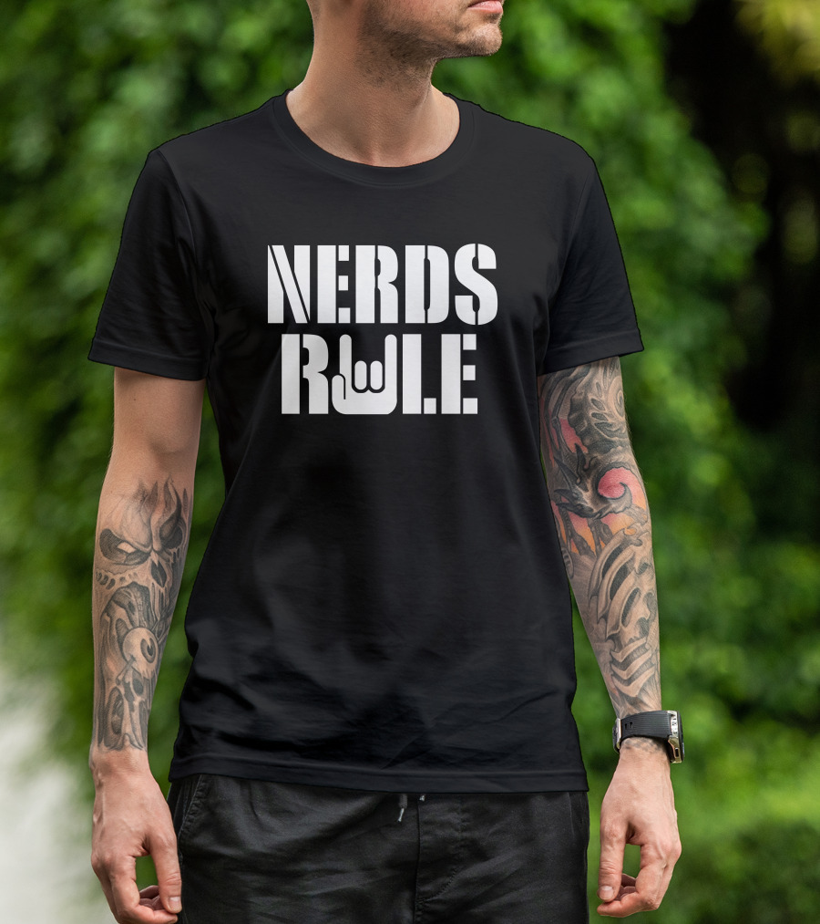 NERDS RULE Rock Hand Gesture T-Shirt