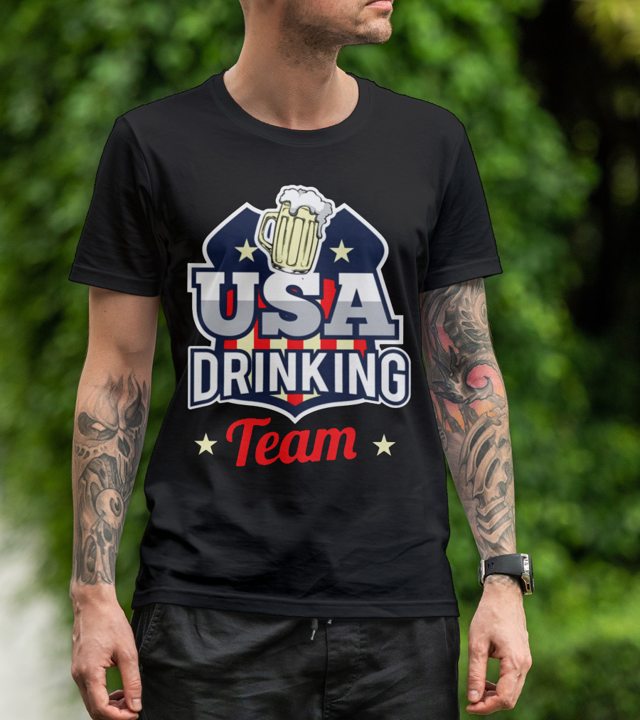USA Drinking Team Beer Mug T-Shirt