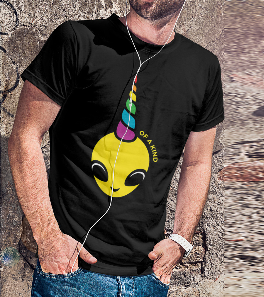 OF A KIND Alien Rainbow Unicorn Horn T-Shirt
