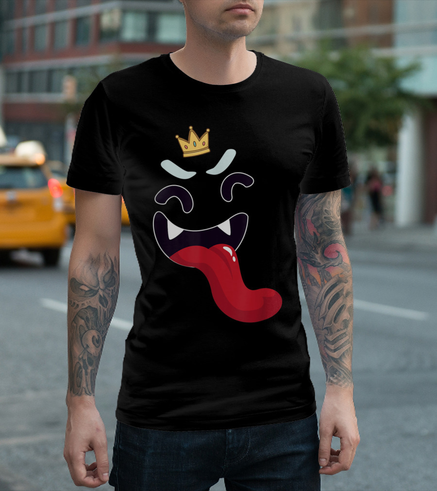 Boo Funny Halloween Scary Sarcastic Ghost with Crown and Tongue Out T-Shirt