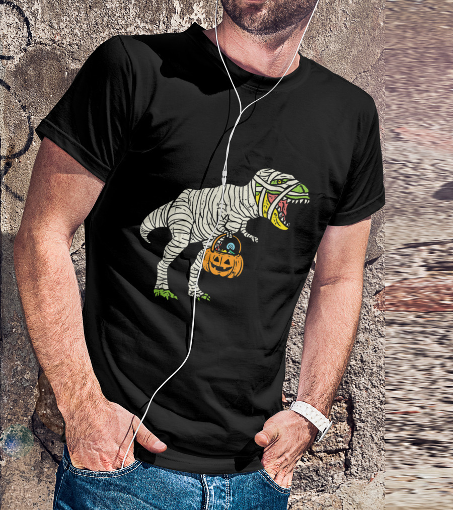 T Rex Mummy Holding Pumpkin For Trick Or Treat Halloween Dino T-Shirt