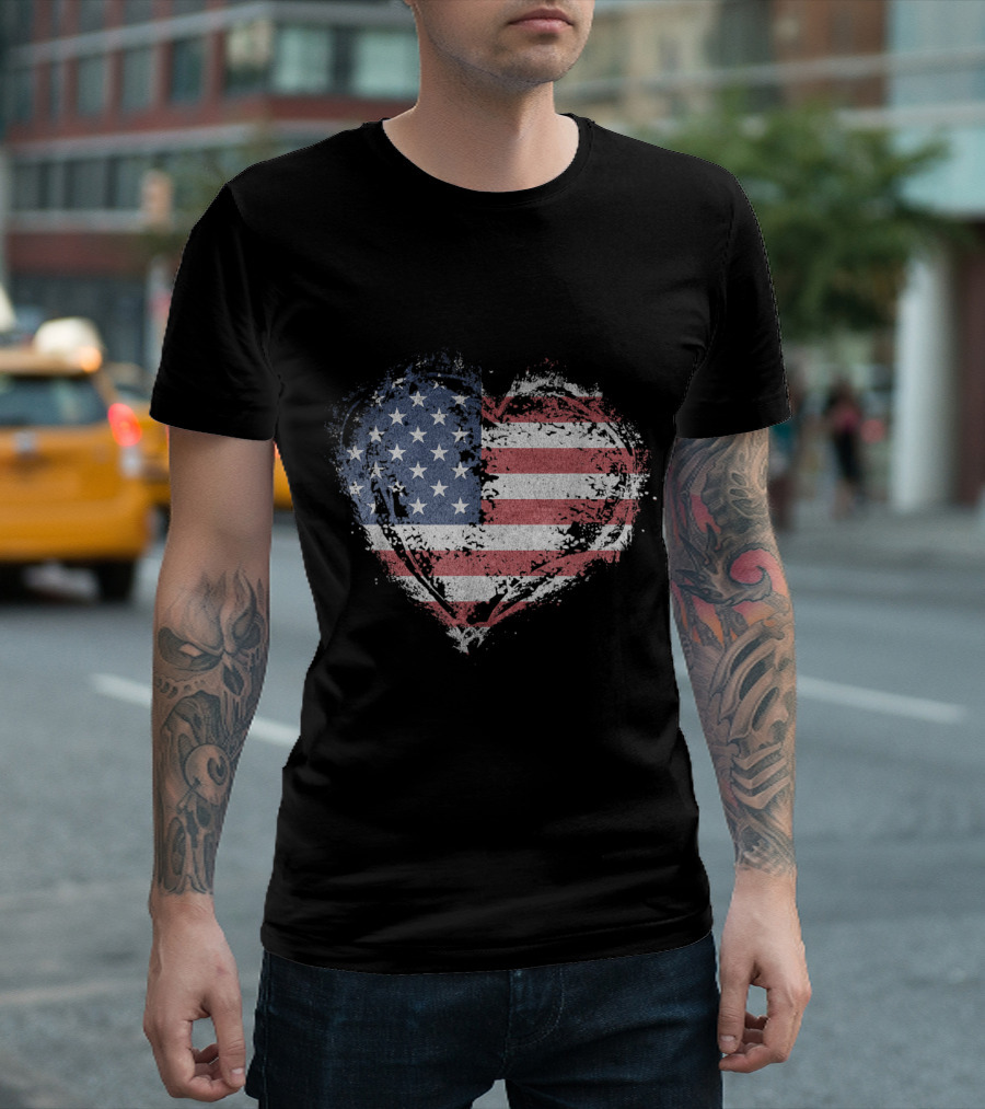 Vintage Heart Shape American Flag Distressed USA Stylish T-Shirt