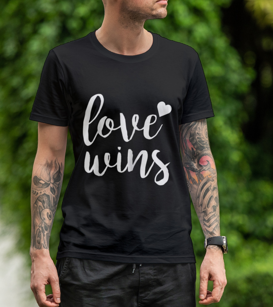 Love Wins Heart Script T-Shirt
