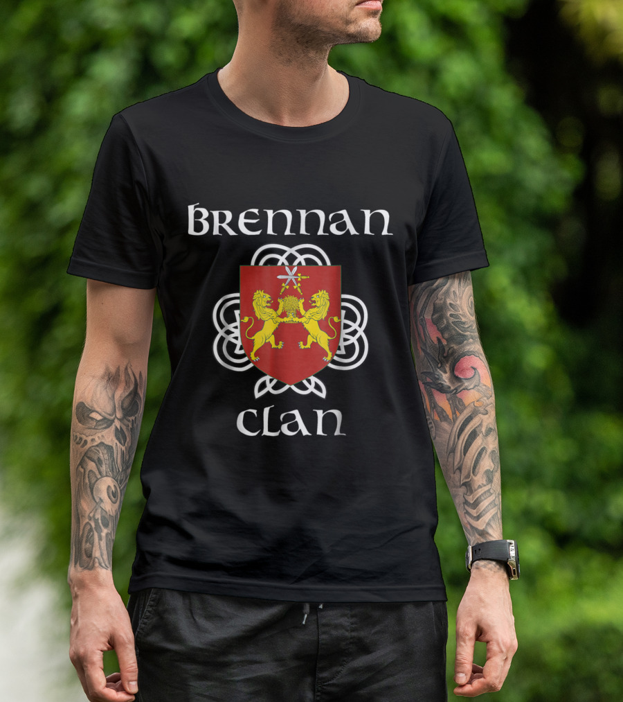 Brennan Clan Crest Family Reunion Irish Heritage Lions Shield T-Shirt