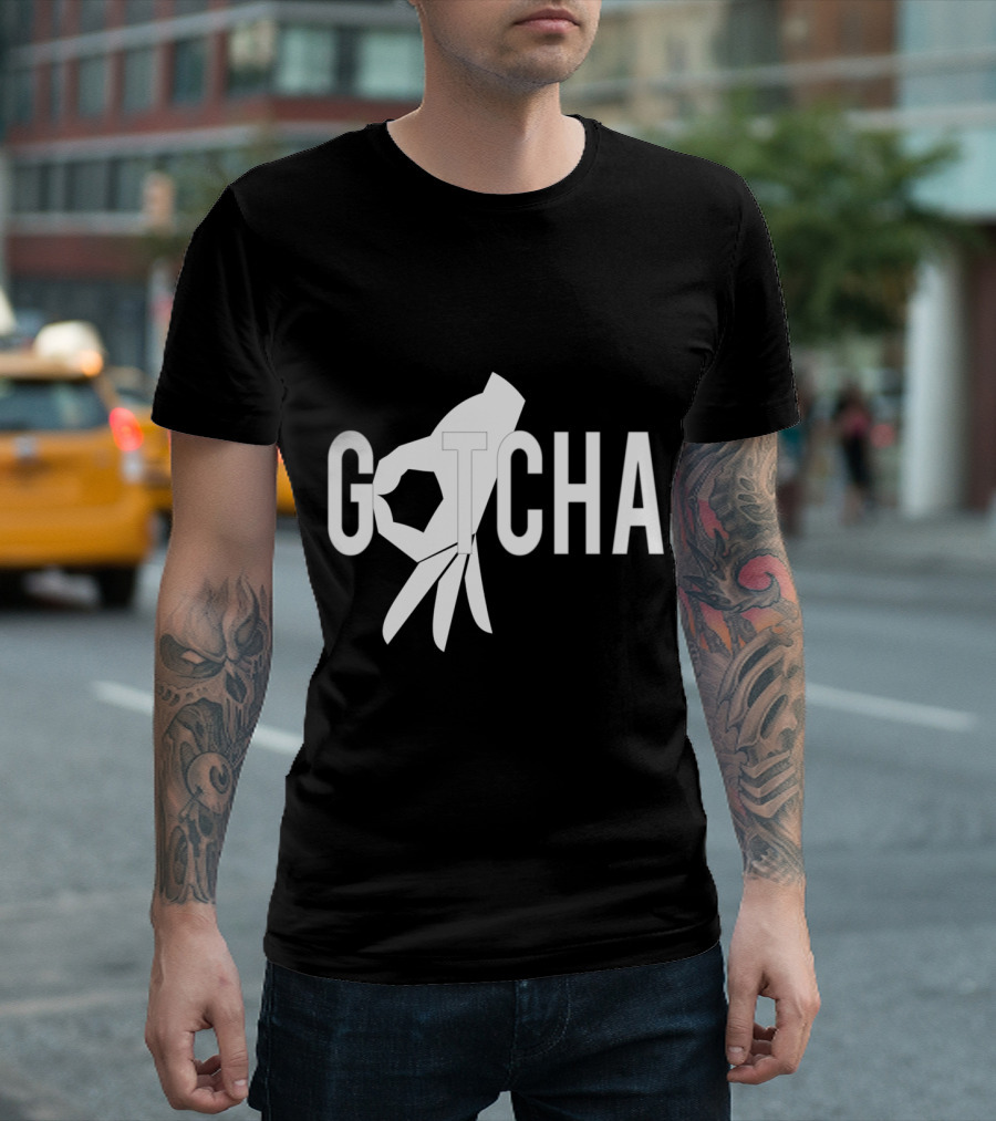 Gotcha Finger Circle Game Meme Kangaroo Tempting Hole T-Shirt
