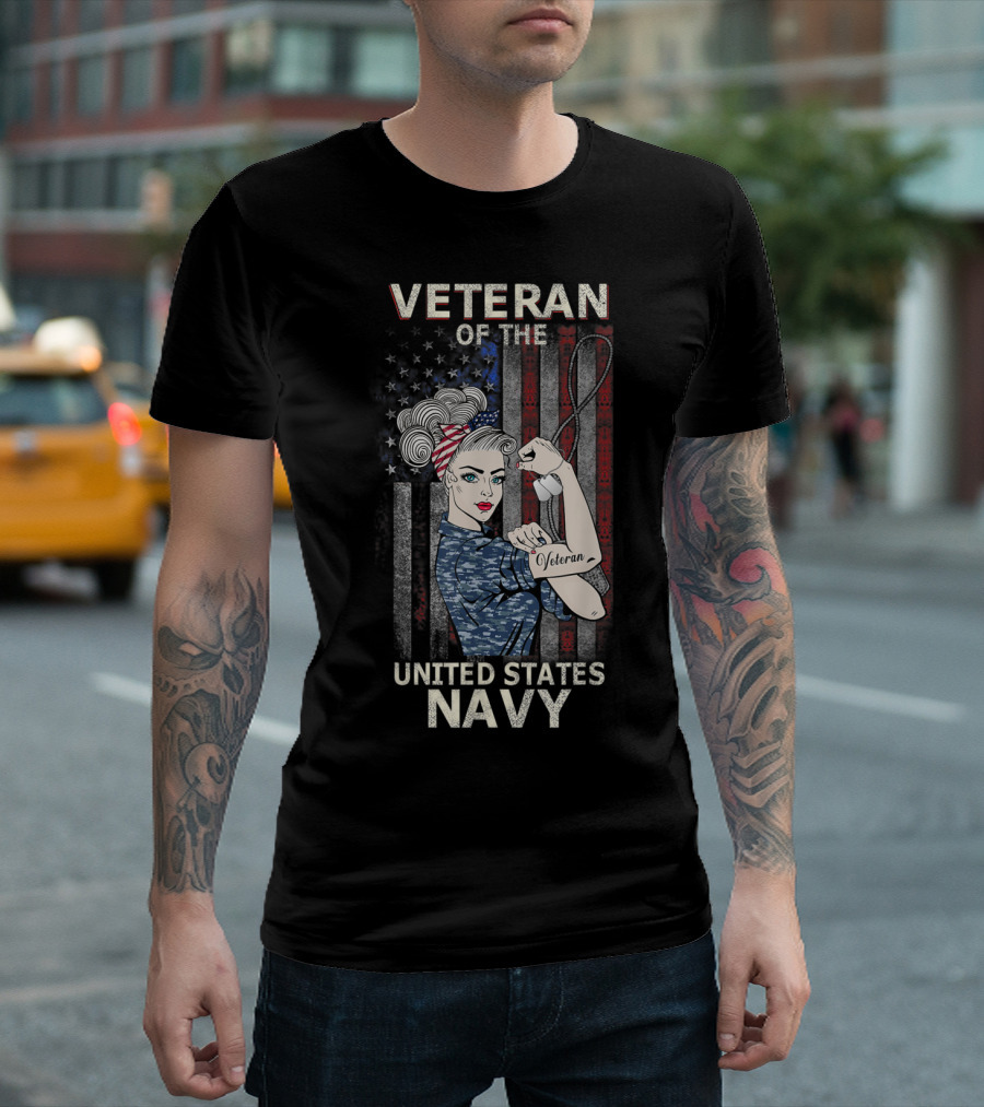 Veteran Of The United States Navy Women Strong America Icon Flag T-Shirt