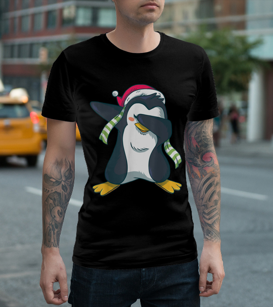 Christmas Penguin Dabbing Funny Family Santa Hat Striped Scarf T-Shirt