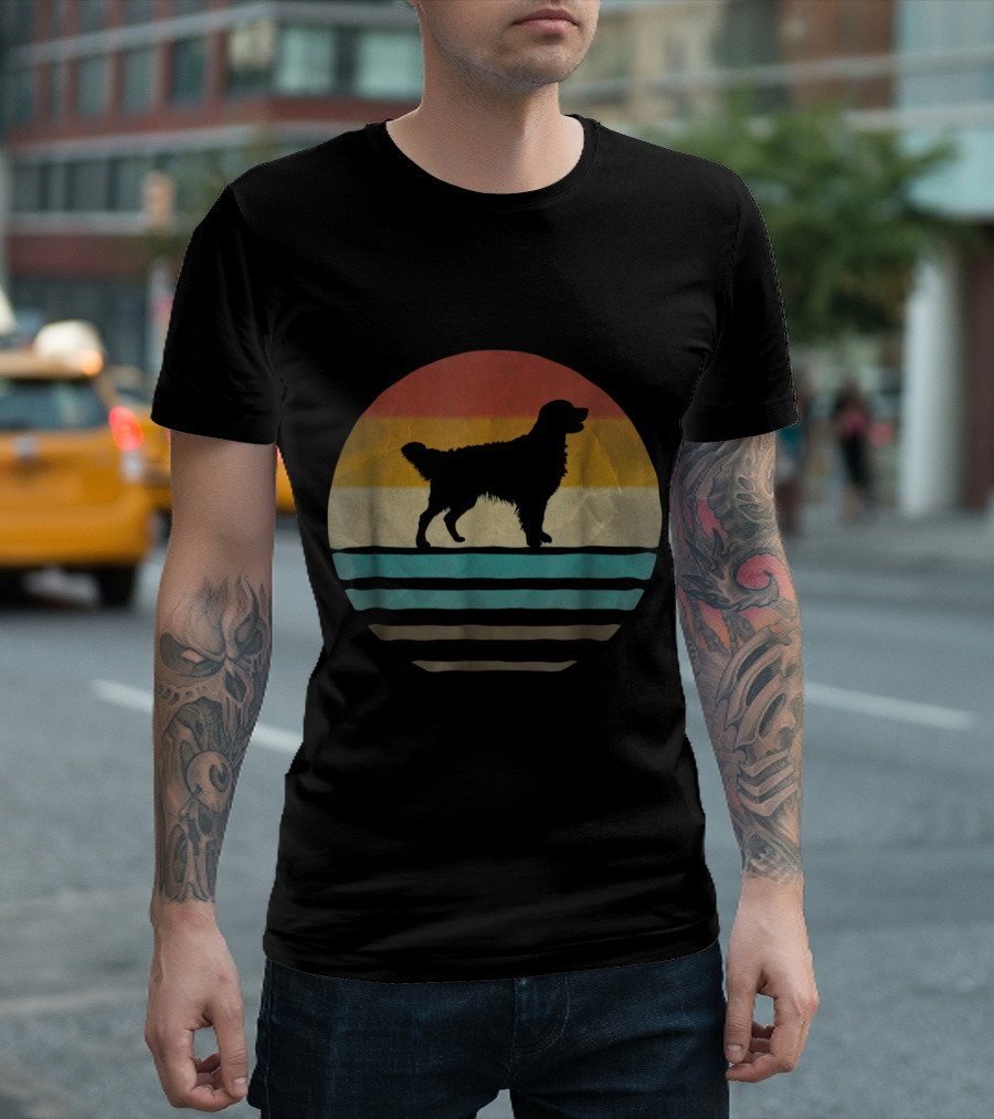 Golden Retriever Dog Vintage 70s Retro Sun Silhouette Stripes T-Shirt