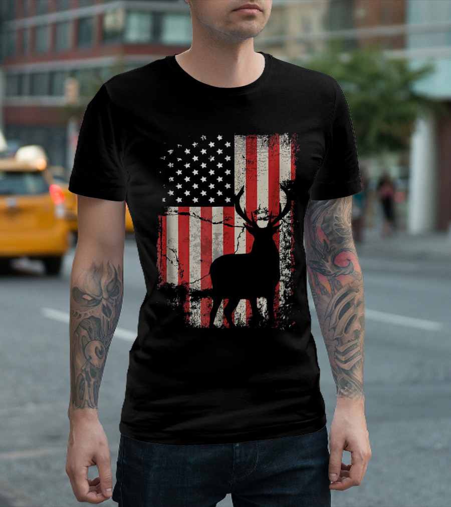 Deer Silhouette American Flag Hunting T-Shirt