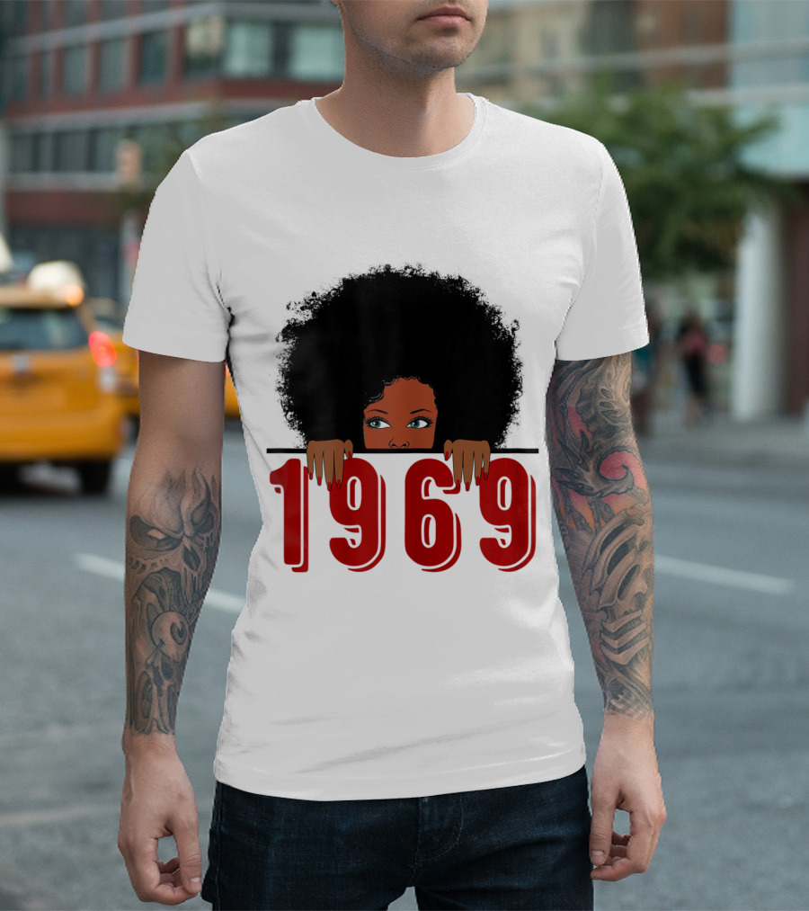 Black Queen 1969 50th Awesome Birthday T-Shirt