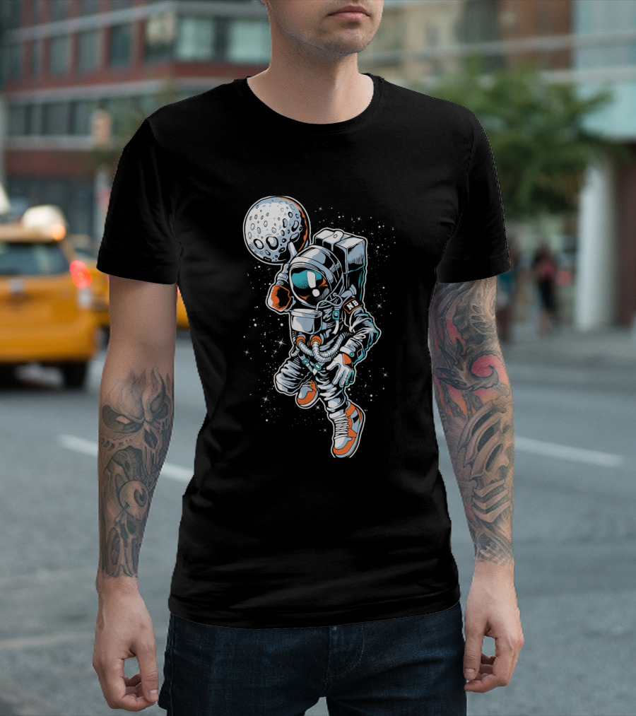 Astronaut Dunking the Moon Funny Basketball Outer Space Slam Dunk T-Shirt