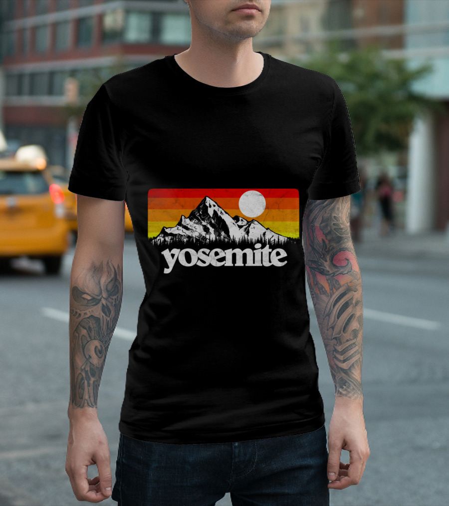 Yosemite Vintage Mountains Sun Retro Sunset National Park T-Shirt