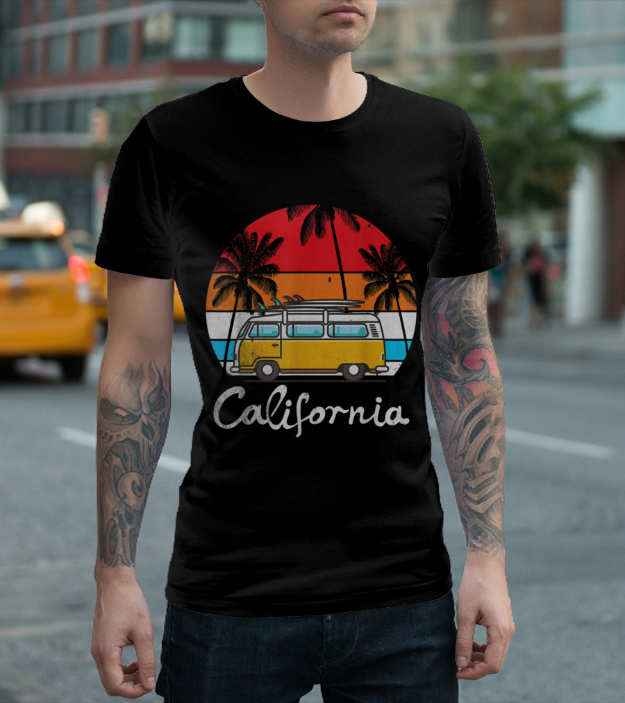 California Vintage Van Surf Sunset Scene T-Shirt