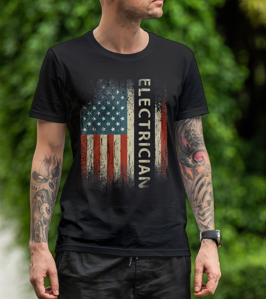 Mens American Flag Electrician USA Patriotic Lineman T-Shirt