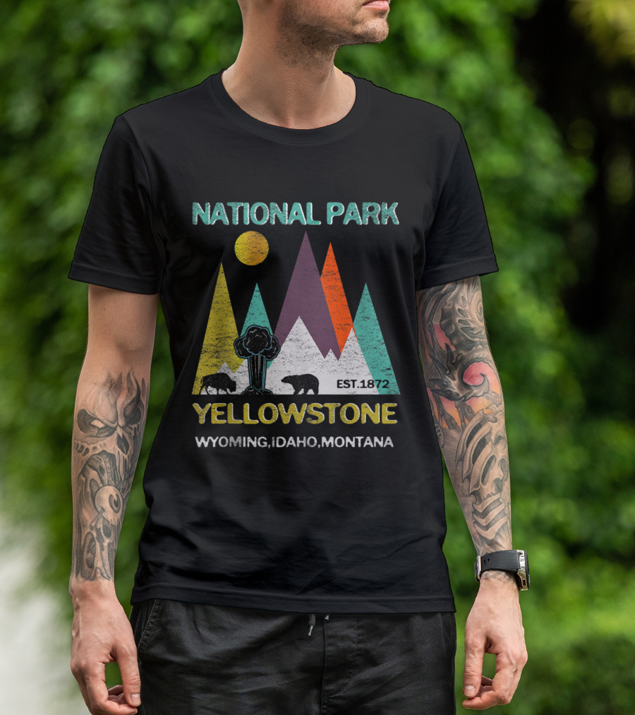 Yellowstone National Park Wyoming Idaho Montana Est. 1872 Camping Hiking T-Shirt