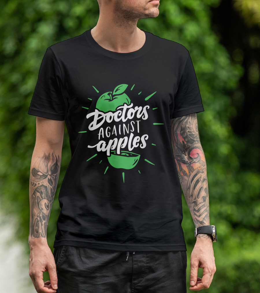 Doctors Against Apples Future Doctor Graduation T-Shirt