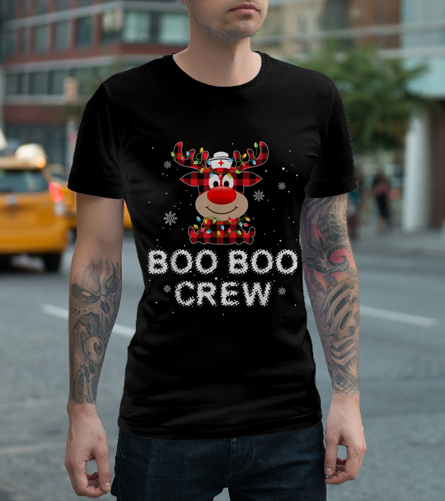 Boo Boo Crew Funny Reindeer Buffalo Plaid Nurse X Mas Light Snowflakes T-Shirt