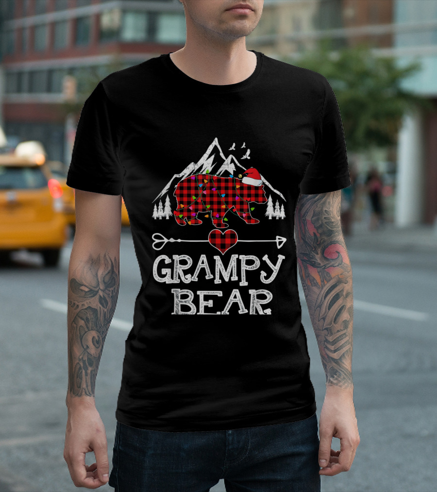 Grampy Bear Christmas Red Plaid Buffalo Family Mountains Santa Hat T-Shirt