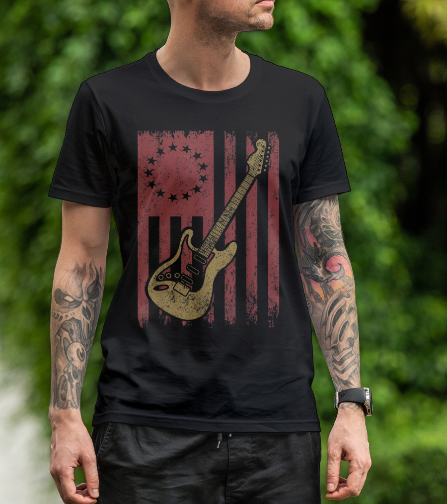 Betsy Ross Flag With Electric Guitar Vintage American Patriotic Guitarist T-Shirt