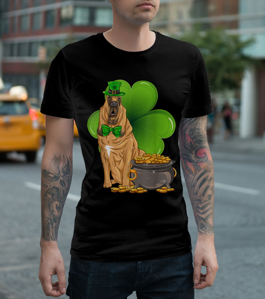 Bloodhound Leprechaun With Shamrock And Pot Of Gold T-Shirt