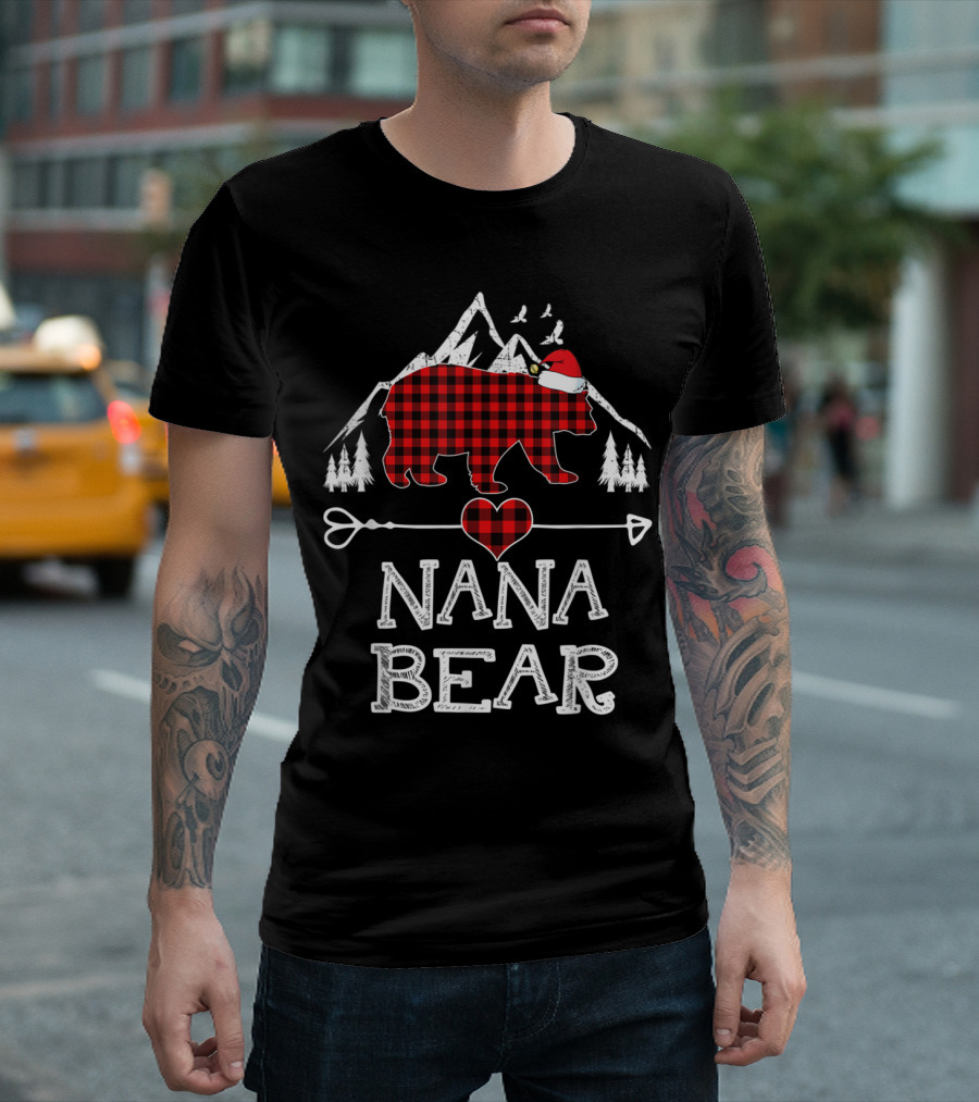 Nana Bear Red Plaid Buffalo Santa Hat Mountains T-Shirt