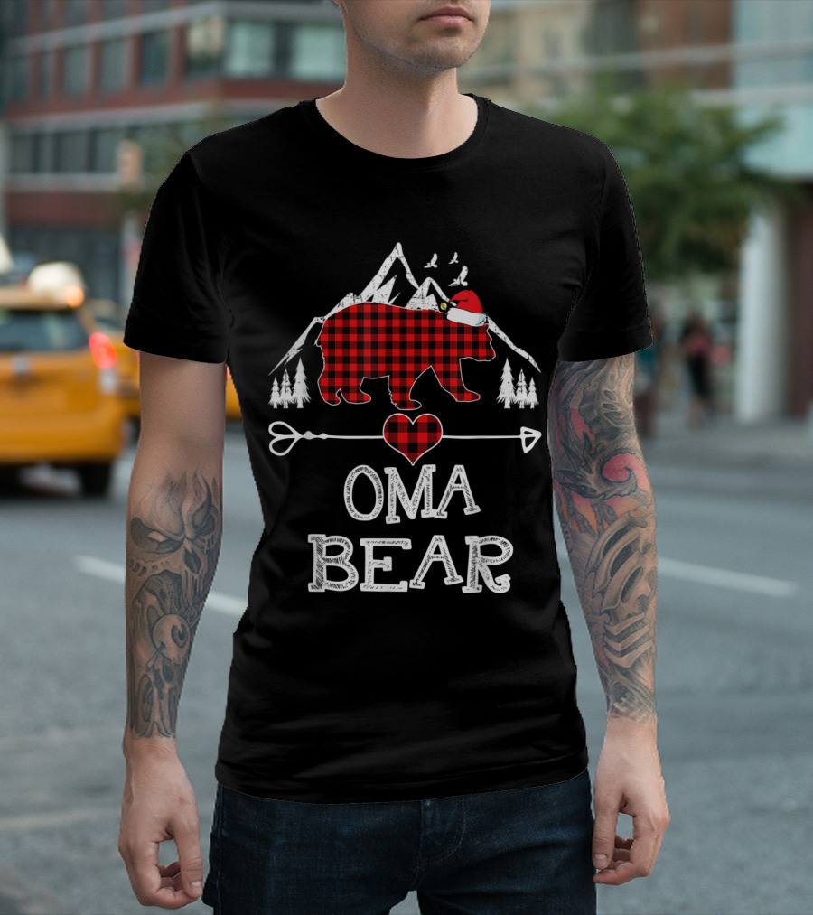 Oma Bear Red Plaid Buffalo Santa Christmas Mountains T-Shirt