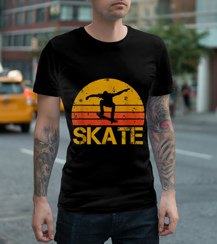 Skateboarder Retro Sunset Skateboarding Vintage T-Shirt