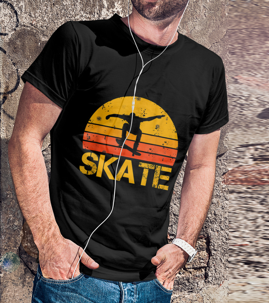 Skateboarder Retro Sunset Skateboarding Vintage T-Shirt
