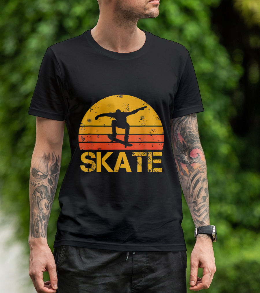 Skateboarder Retro Sunset Skateboarding Vintage T-Shirt