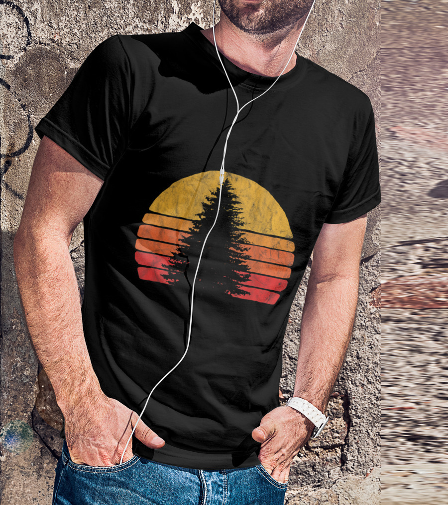 Solitary Pine Tree Sun Vintage Outdoor Sunset Retro T-Shirt