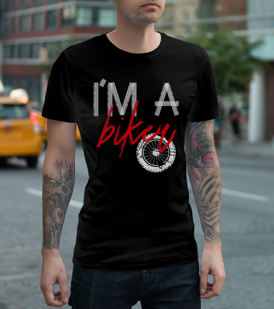 I'M A BIKER Tire Tread Lettering Wheel T-Shirt