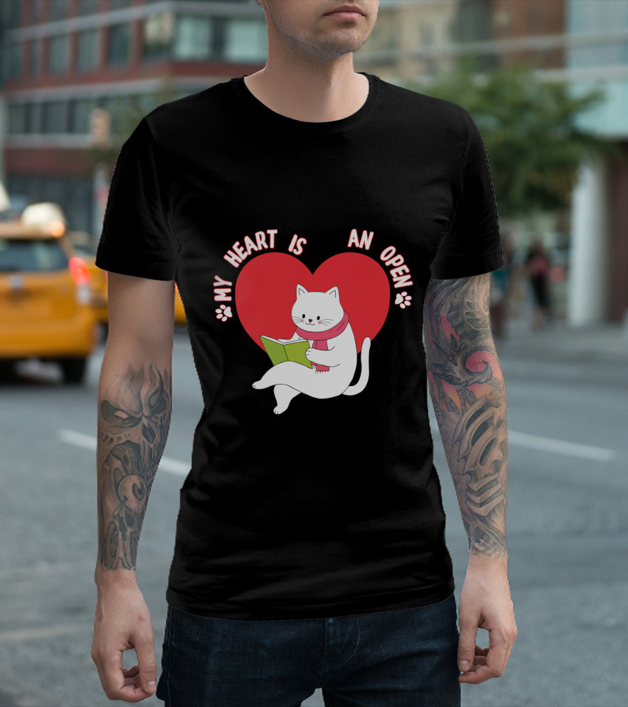 Valentines Day My Heart Is An Open Book Cat Reading T-Shirt