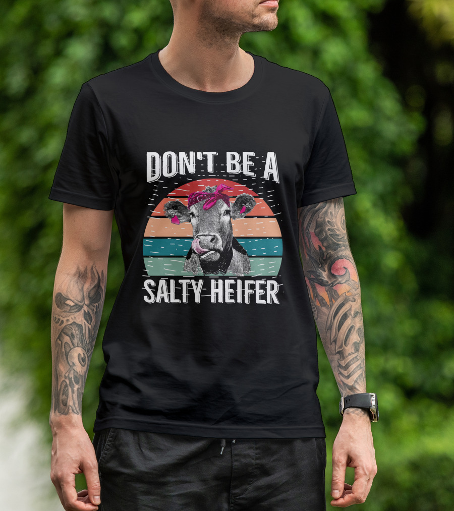 DON'T BE A SALTY HEIFER Cow With Bandana Retro Sunset T-Shirt