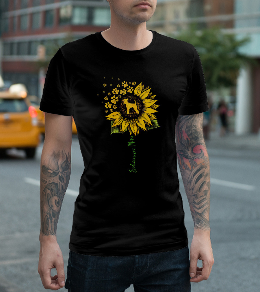 Schnauzer Mom Sunflower Dog Lover Mama T-Shirt