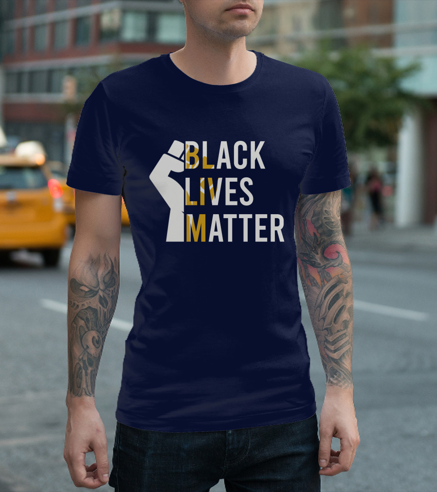 BLACK LIVES MATTER Raised Fist Icon T-Shirt
