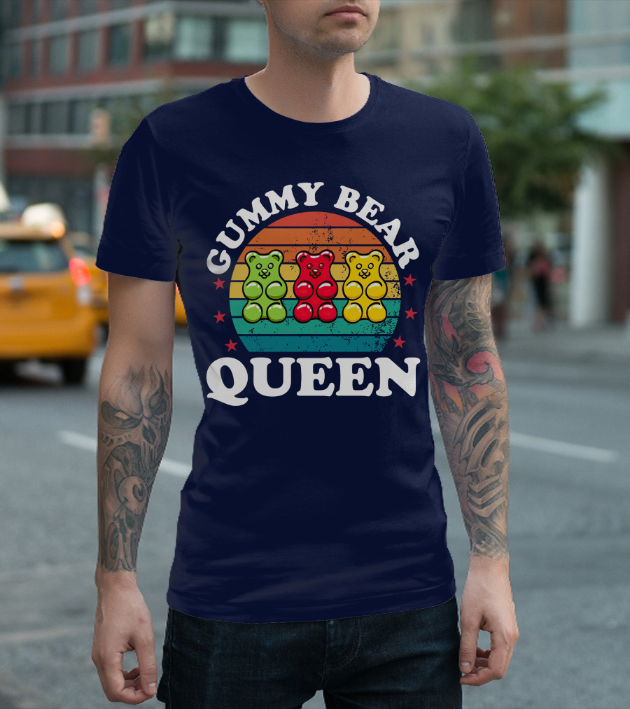 Funny Candy Lovers Girls Gummy Bear Queen Retro Rainbow T-Shirt