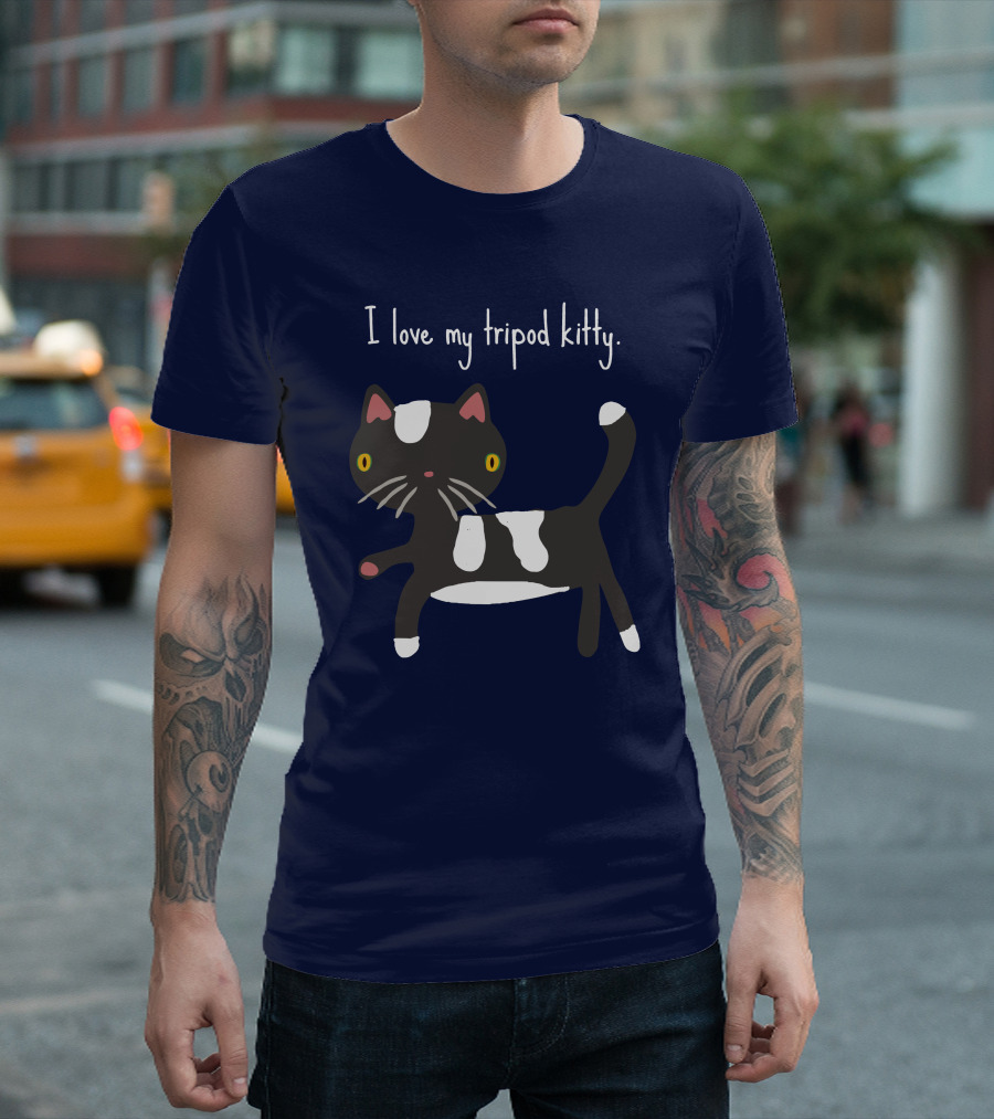I Love My Tripod Kitty Three Legged Cat Pride Black White T-Shirt