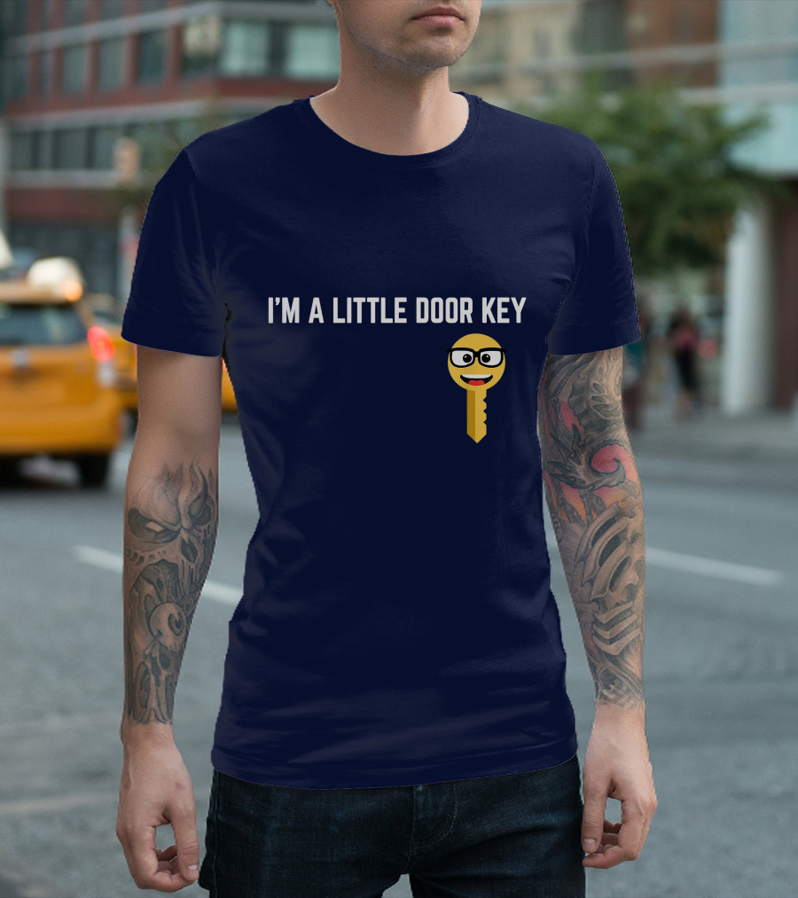 I'm a Little Door Key Nerdy Pun with Smiling Cartoon Key T-Shirt