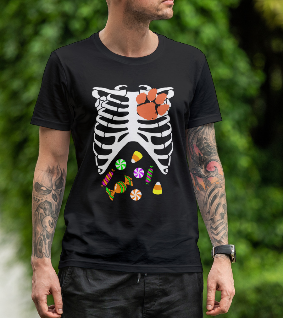 Clemson Tigers Halloween Candy Skeleton Paw Print T-Shirt