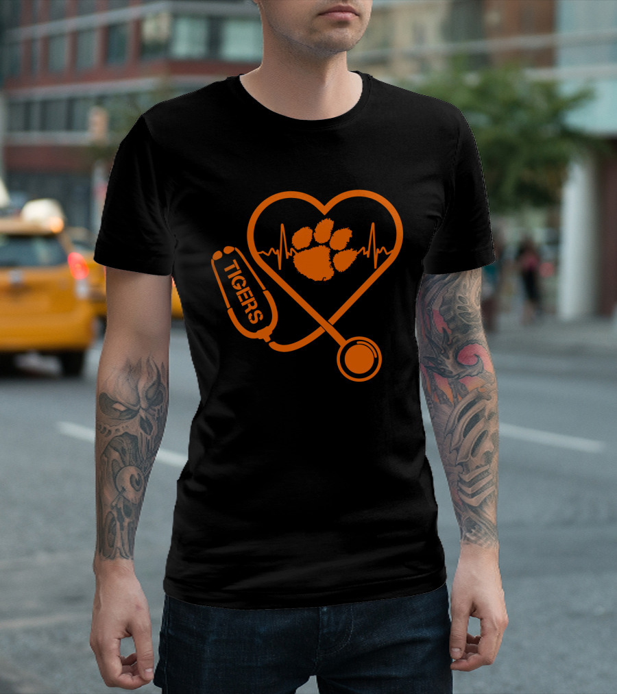 Clemson Tigers Heartbeat Stethoscope Paw Print T-Shirt